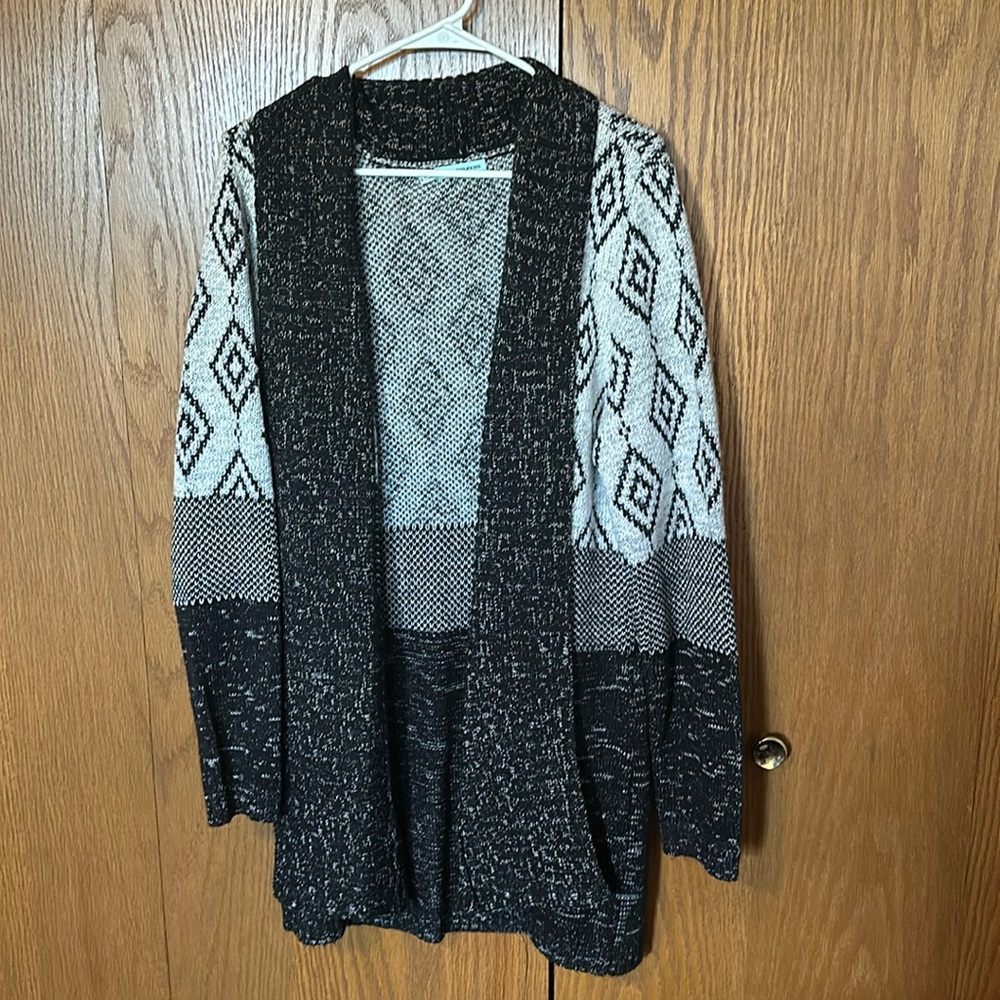 Maurice’s Printed Cardigan